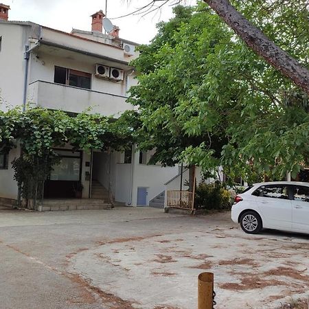 Apartment Blaskovic Pula Exterior foto