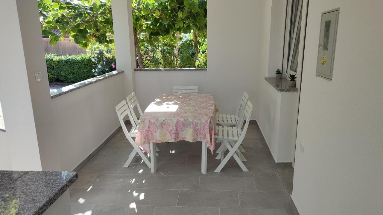 Apartment Blaskovic Pula Exterior foto