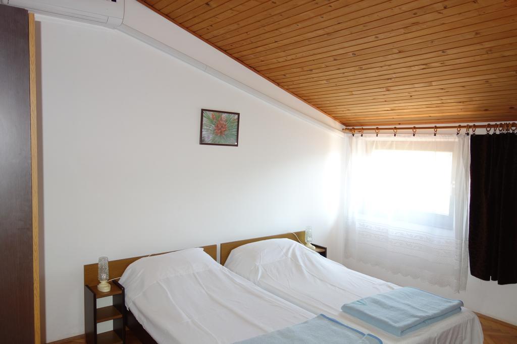 Apartment Blaskovic Pula Exterior foto